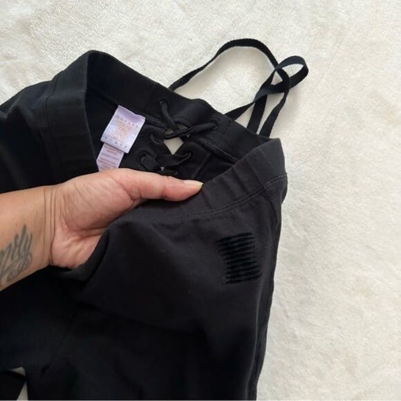 Savage X Fenty Rihanna Open Back Lace-Up Legging Size XS - Picture 10 of 12